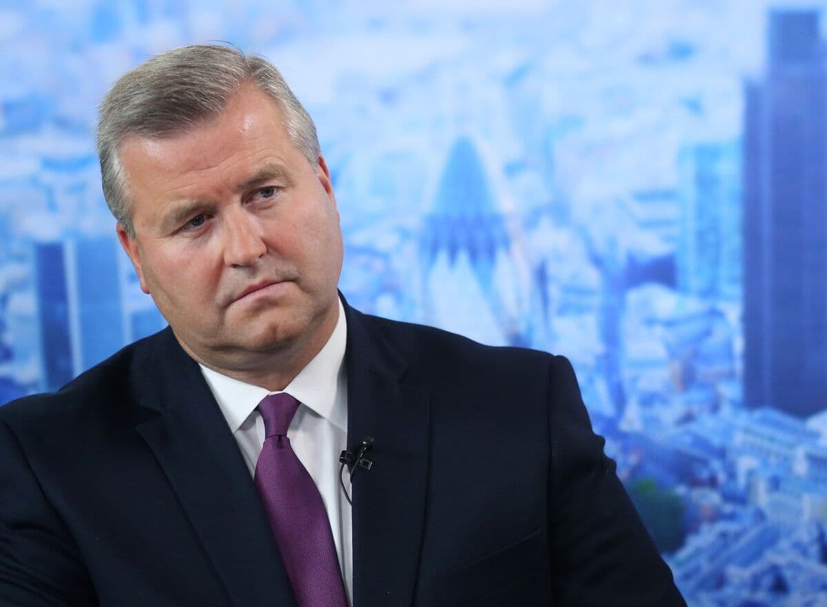 BP's Leadership Transition Leads to Boardroom Turmoil