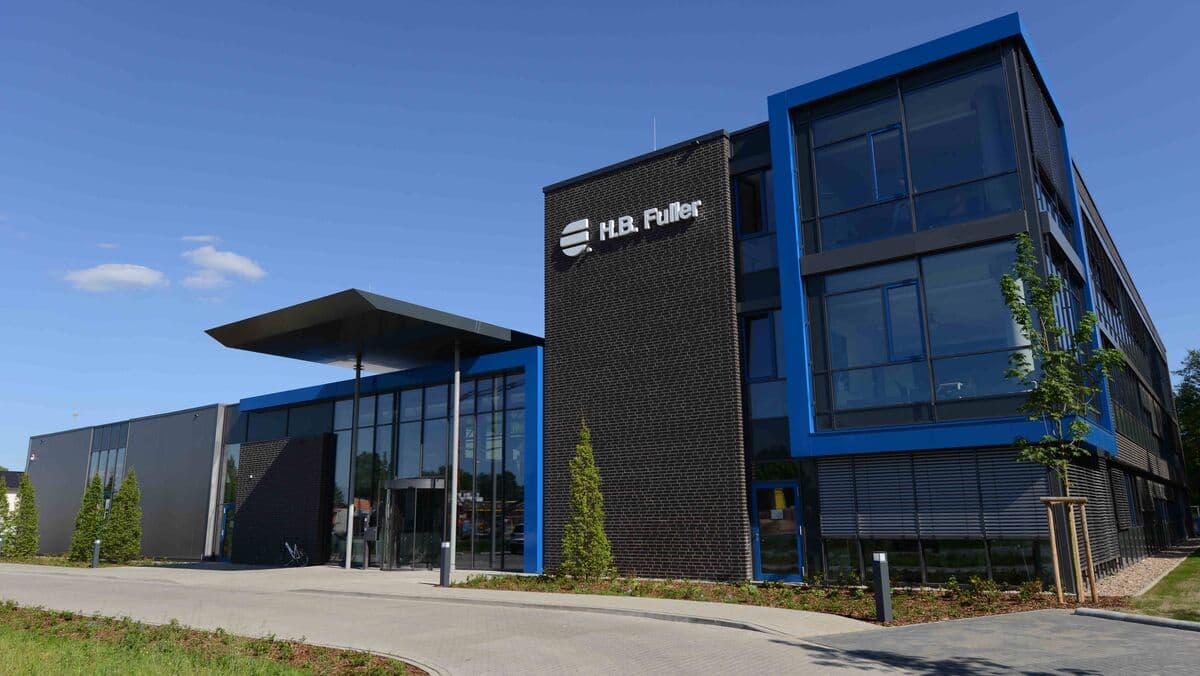Activist Ancora Urges H.B. Fuller to Withdraw from AMS Acquisition Bid