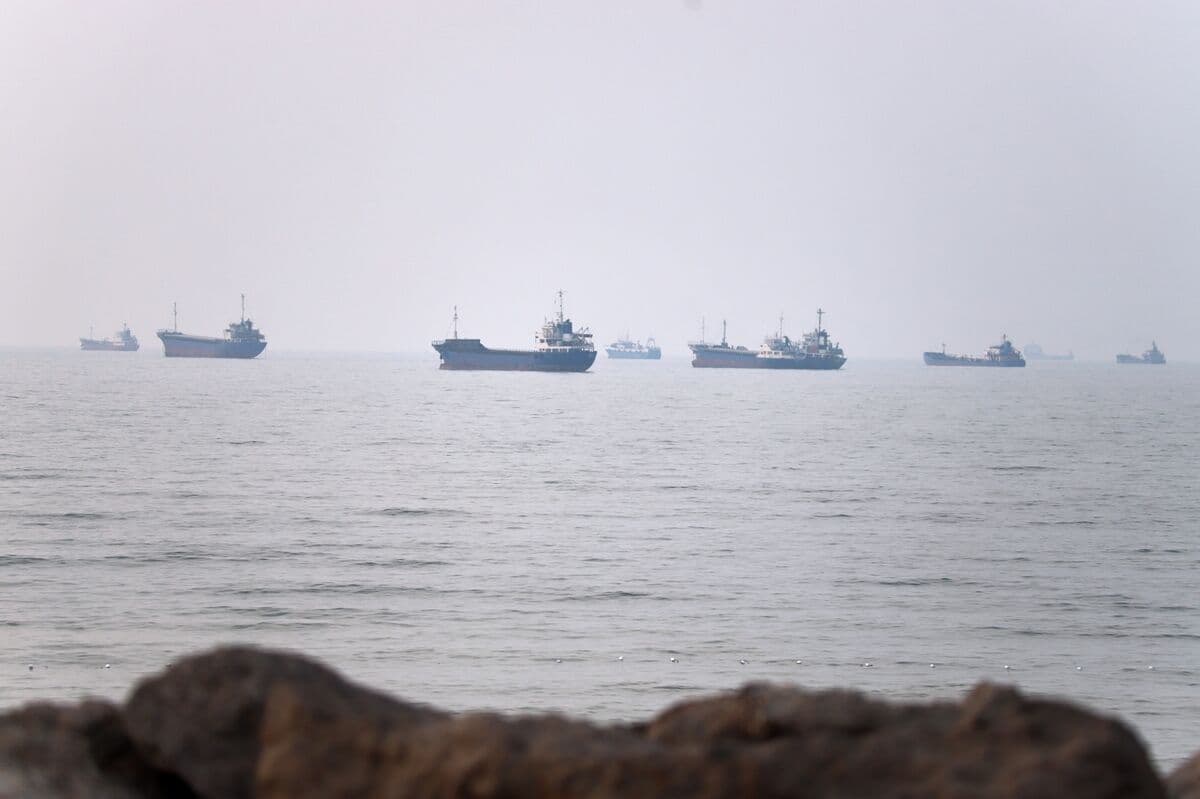 Trump Withdraws Proposal for 20% Fee on Shipments Through Strait of Hormuz