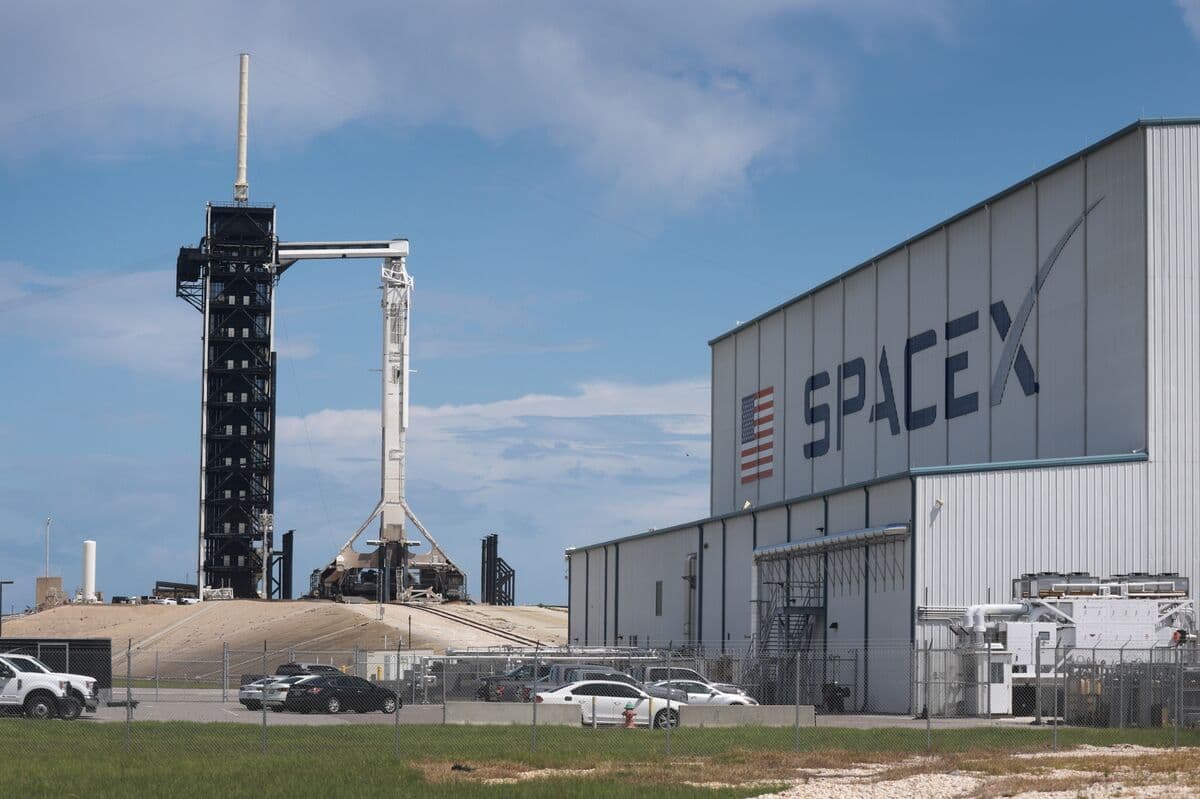 Over $1 Billion in Leveraged SpaceX Trades Recorded on First Day
