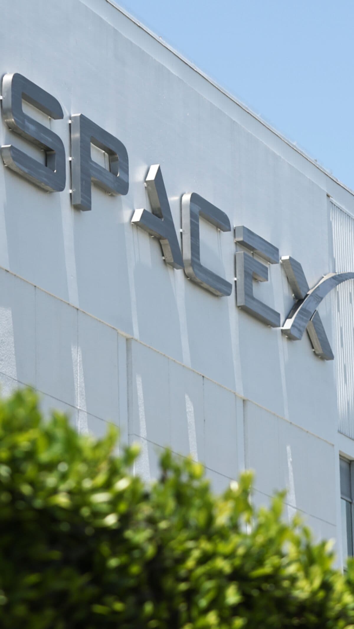 SpaceX to Launch $25 Billion Bond Offering in First-Ever Deal