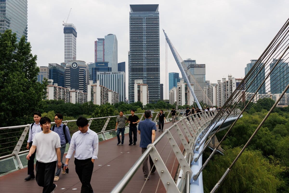 South Korean Companies Shift to Short-Term Financing Amid Rising Bond Yields