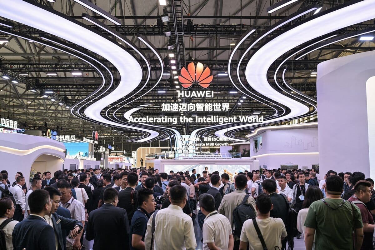 US Encourages NATO Allies to Redirect Defense Spending from Huawei Equipment