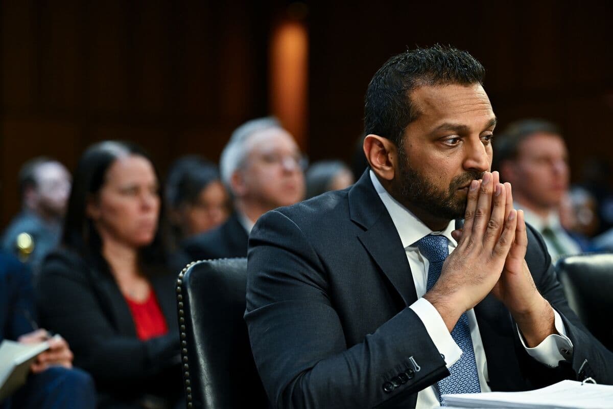 Pro-Iran Hacking Group Claims to Breach Emails of FBI Director