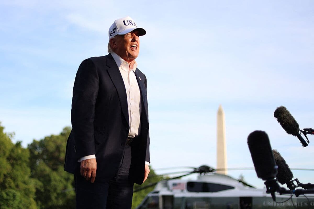 Trump Returns from China with Limited Progress on Hormuz Strait Reopening