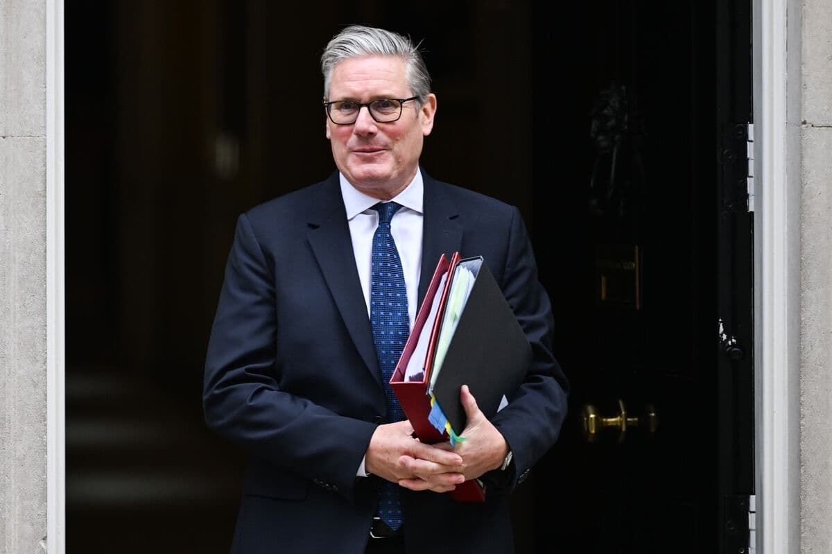 Two Men Convicted for Arson Attacks on Properties Linked to Keir Starmer