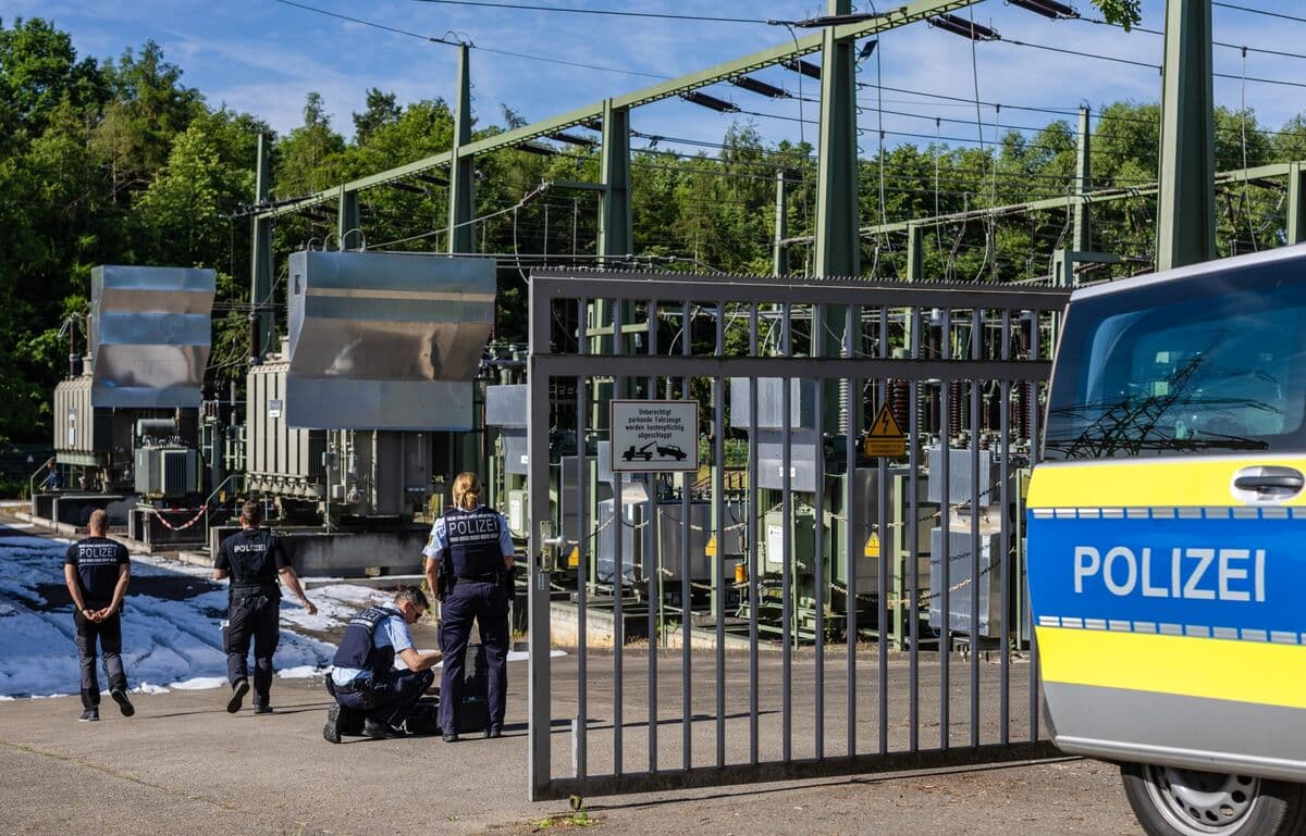 German Authorities Probe Suspected Arson at Southern Power Substation