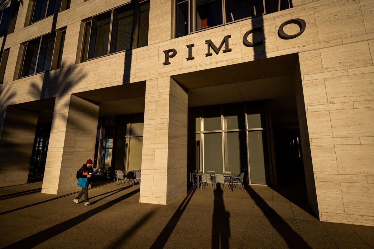 Pimco Warns of Beginning of Credit Loss Cycle, Advocates for Quality Bonds