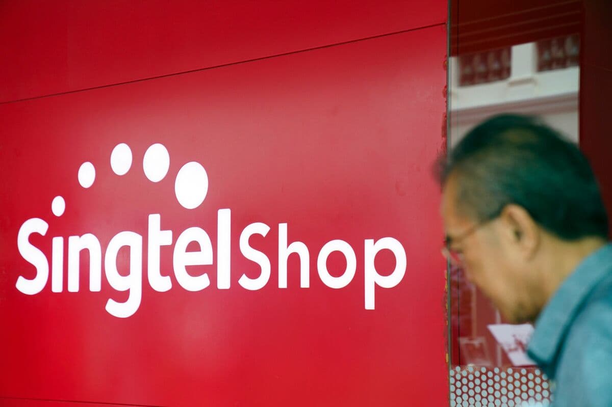 Singtel Reports 40% Increase in Net Income, Announces Record Annual Dividend