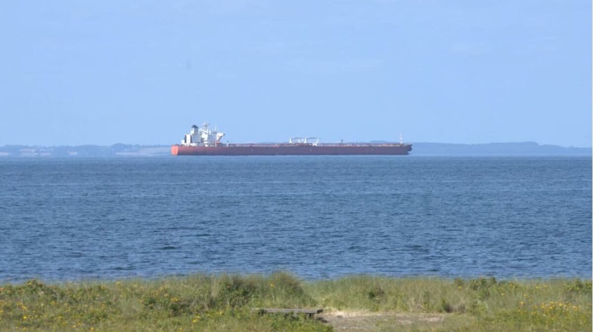 Russian Oil Exports Reach Highest Level Since 2026 Amid Iranian Waiver Concerns