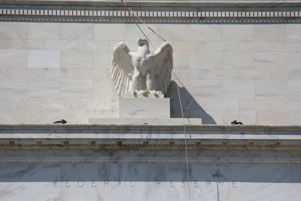 Options Traders Question Market's Reaction to Fed's Interest Rate Hike Signals