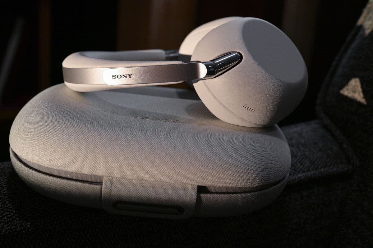 Sony Unveils $650 High-End Wireless Headphones Featuring Steel and Vegan Leather