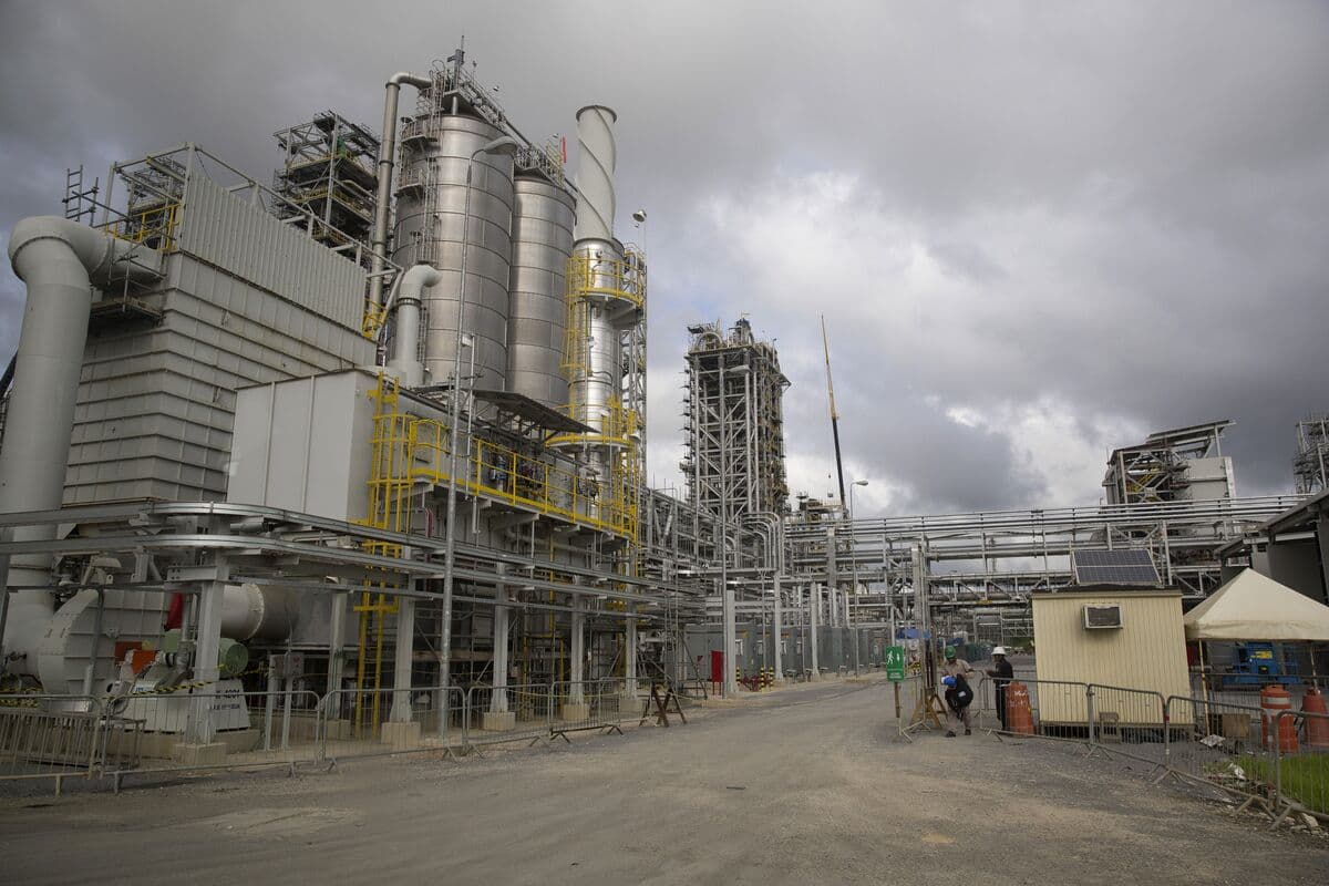 Braskem's Mexico Unit Struggles Amid Cash Crunch During Oil Price Surge