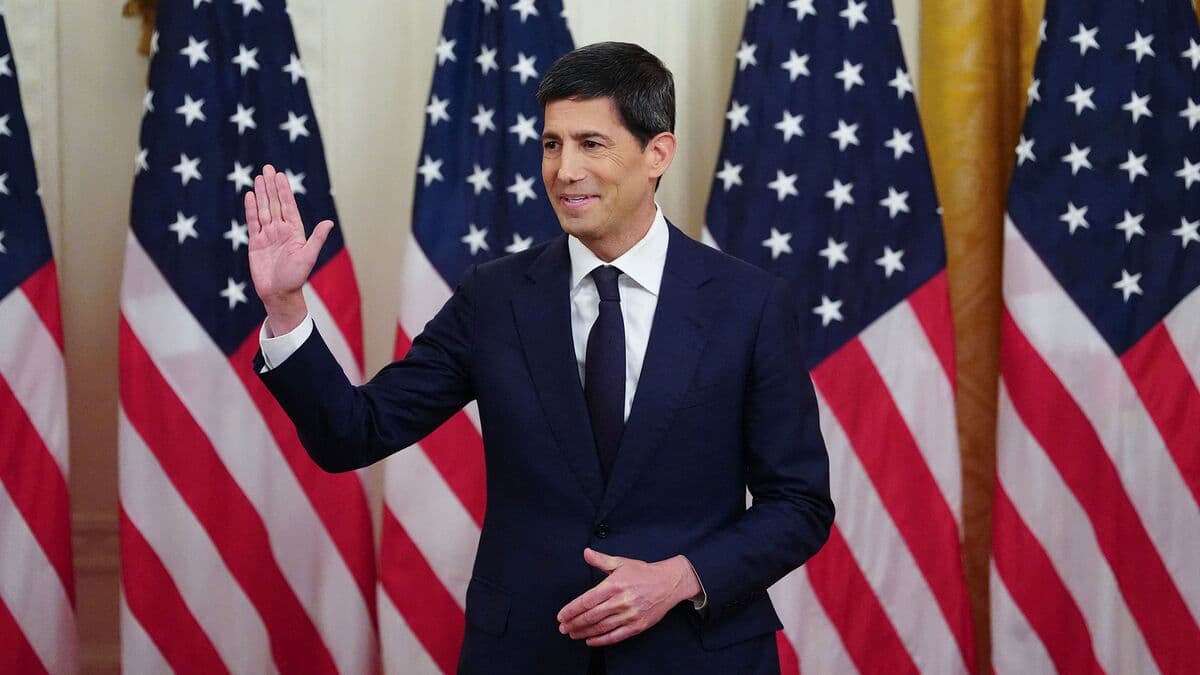 Federal Reserve Chair Kevin Warsh Prepares for Press Conference Amid Economic Challenges