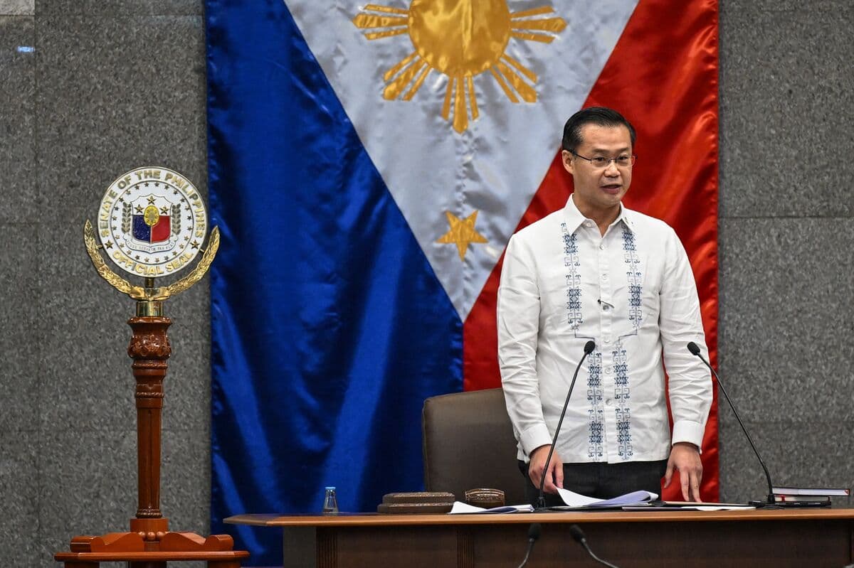 Philippine Senate Faces Power Struggle Following Leadership Shakeup