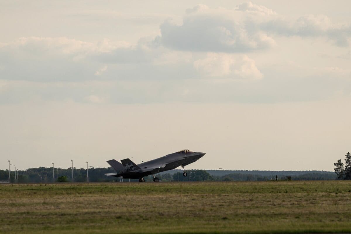 Denmark's F-35 Fighter Jet Costs Rise by $2.2 Billion, Auditors Report