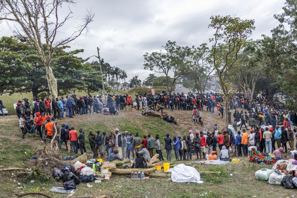 South Africa Faces Challenges from Migrant Exodus and Economic Turmoil