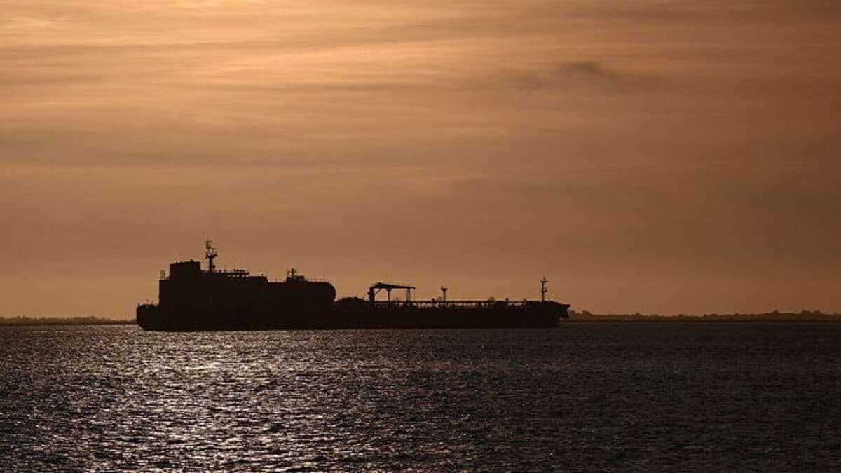 What Next for the 800 Vessels Trapped in the Persian Gulf?