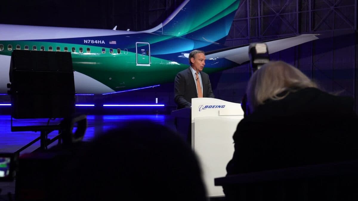 Boeing Shares Rise as CEO Highlights Increased 737 Production and Jet Approvals