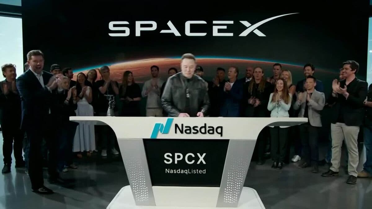 Elon Musk Opens Nasdaq Trading for SpaceX Following Historic IPO