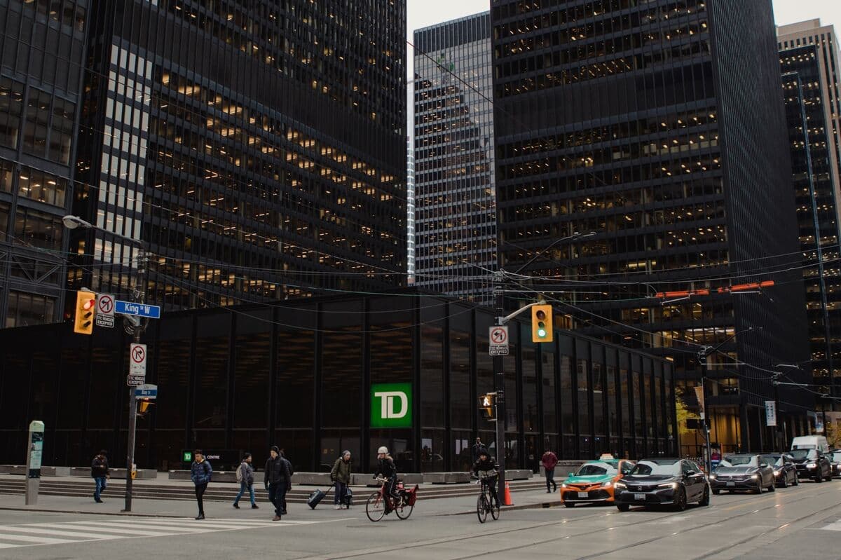 Canada Lowers Bank Capital Requirements to Encourage Increased Lending