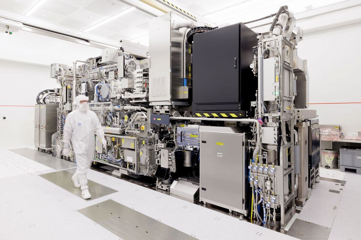 TSMC and ASML Results Take Center Stage Amid Tech Stock Selloff