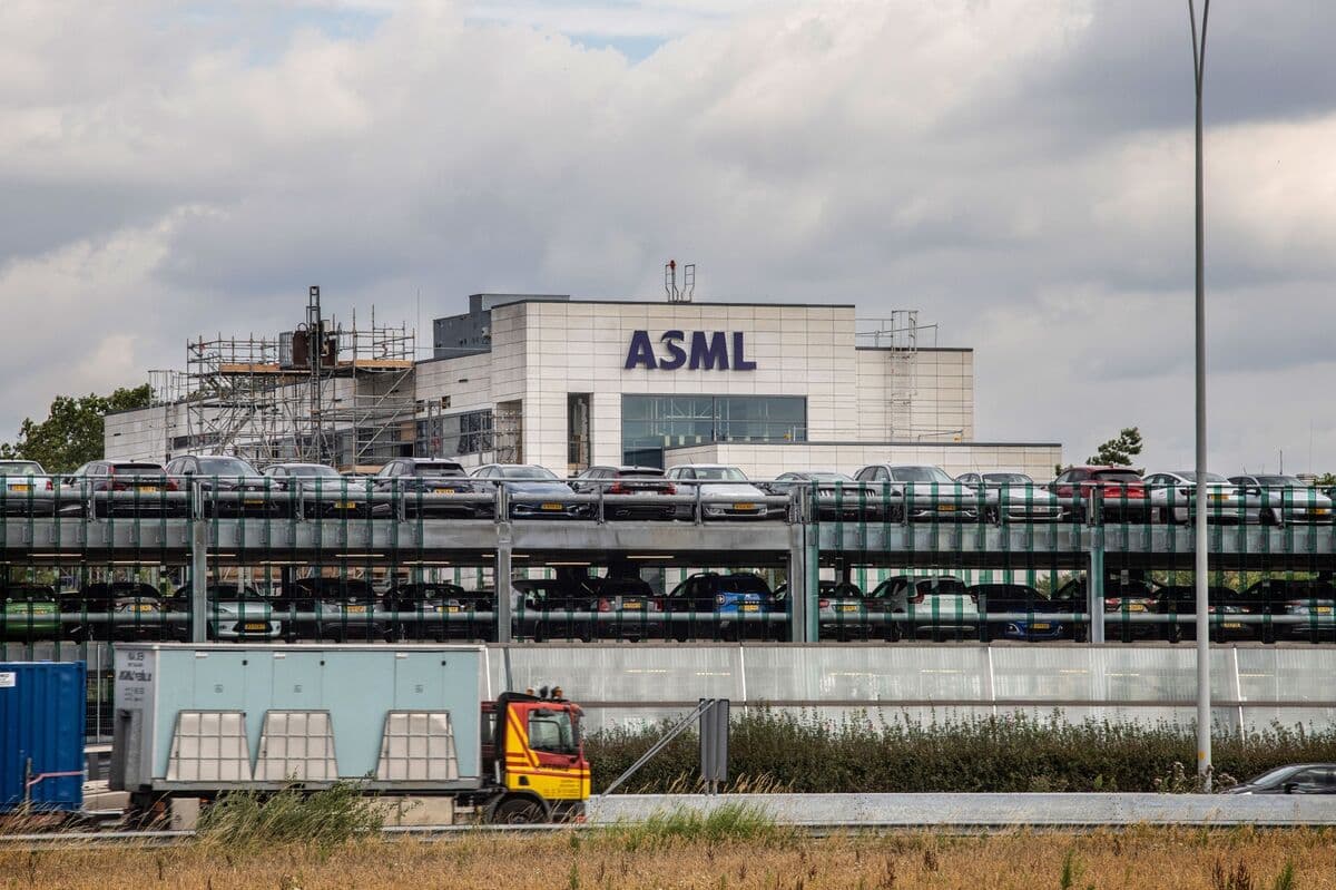 ASML Becomes Europe's Most Valuable Company Amid AI Investment Surge