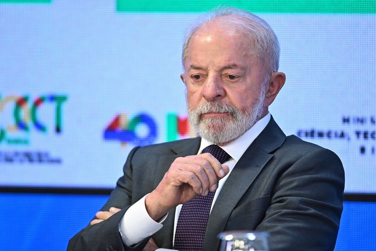 Lula Says Petrobras, Pemex Could Partner on Oil Exploration