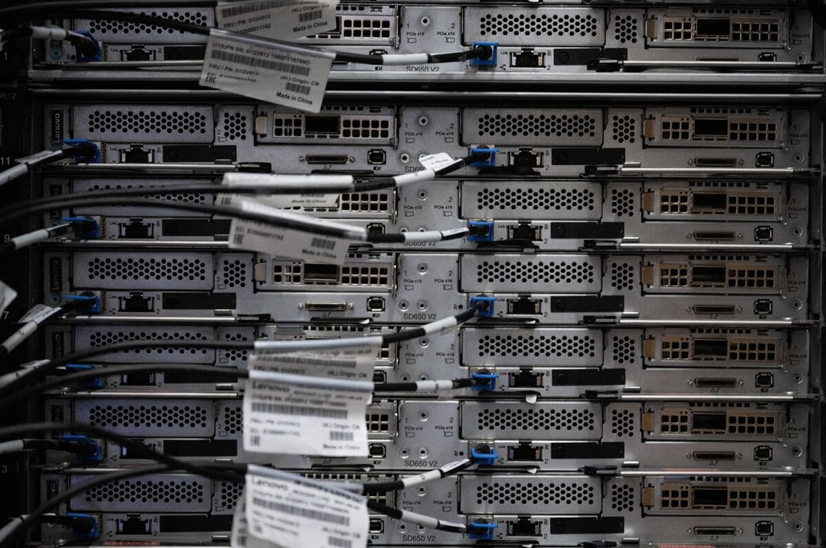 New York Becomes First State to Impose Moratorium on Large Data Centers