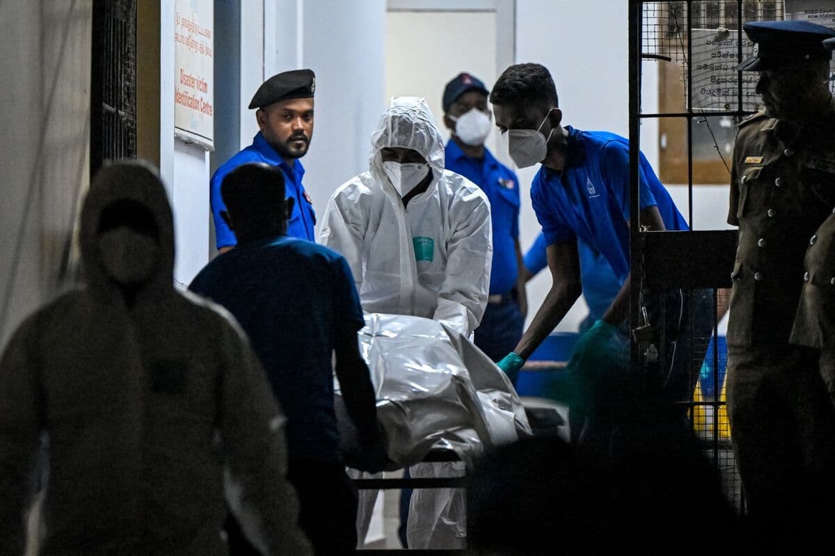 Iran Arranges Special Transport to Send Sailors Back From India