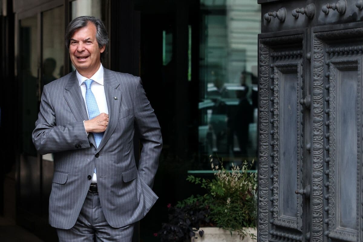 Intesa CEO: Monte Paschi Acquisition Could Lead to European Opportunities