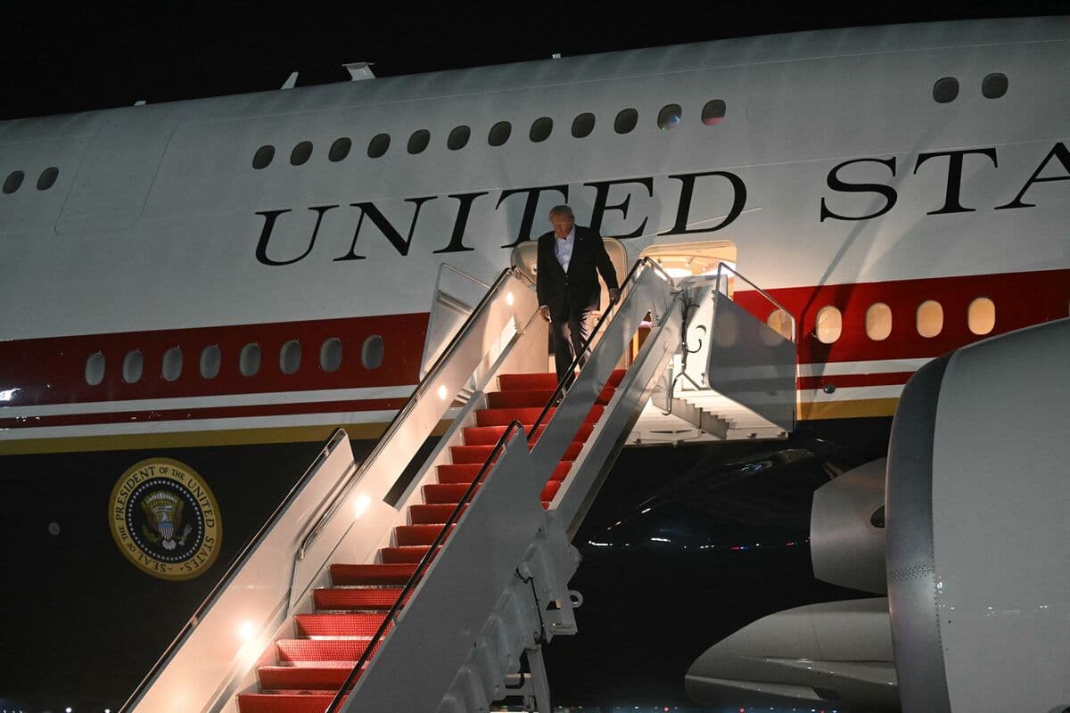 Federal Prosecutors Subpoena New York Times Journalists Regarding Air Force One Reports