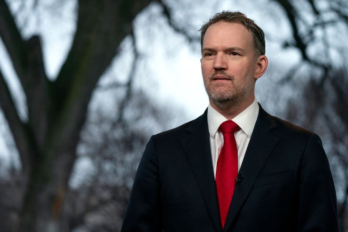 Greer Says US Seeks Stability in China Ties Ahead of Paris Talks