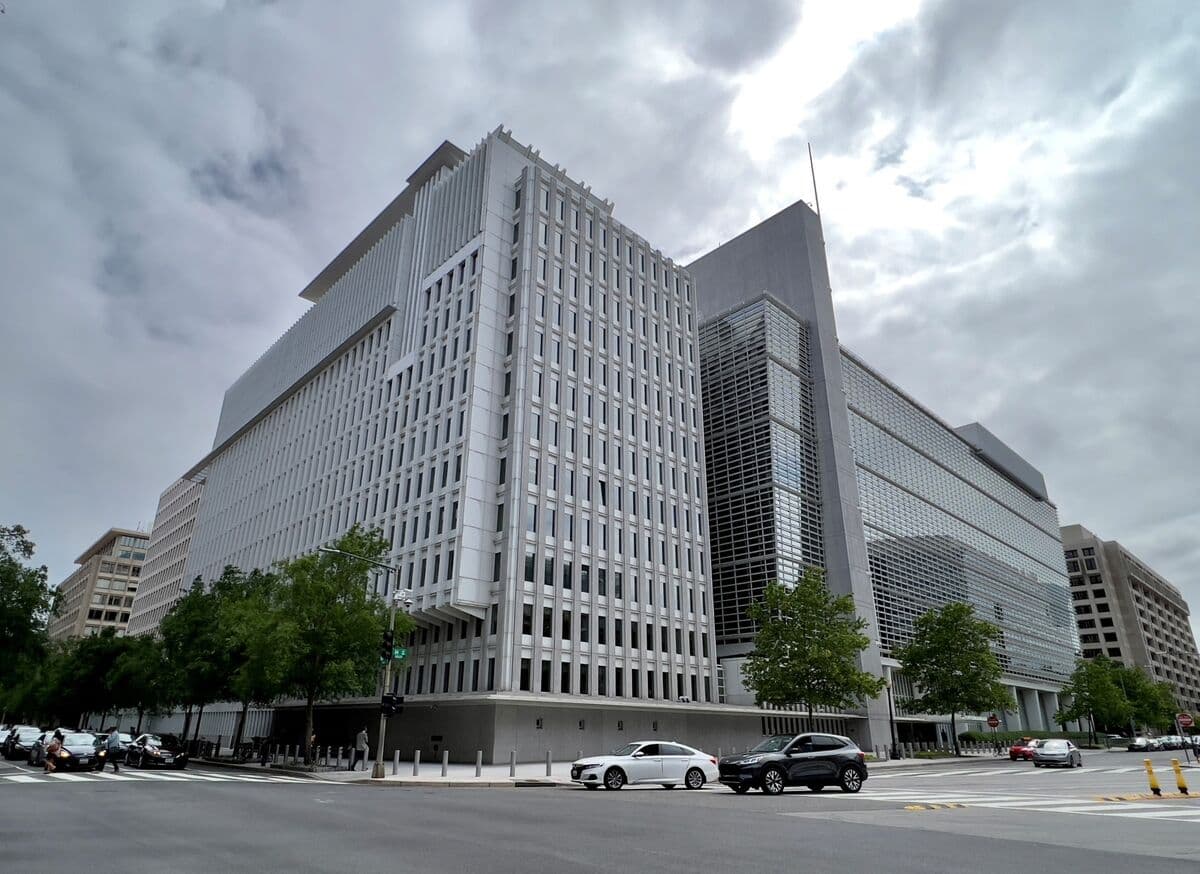 World Bank Raises Over $500 Million for Emerging-Market CLO Initiative