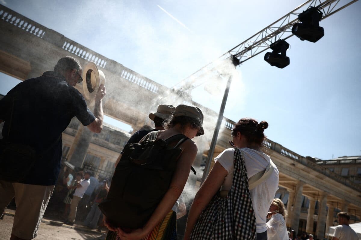 Heat Wave in Europe Strengthens, France Issues Red Alert