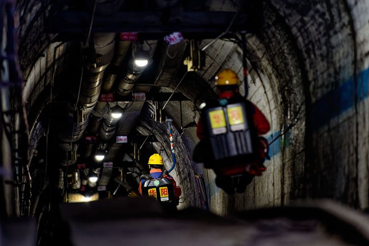 Mine Collapse in Southwestern China Claims Five Lives Following Shanxi Gas Blast