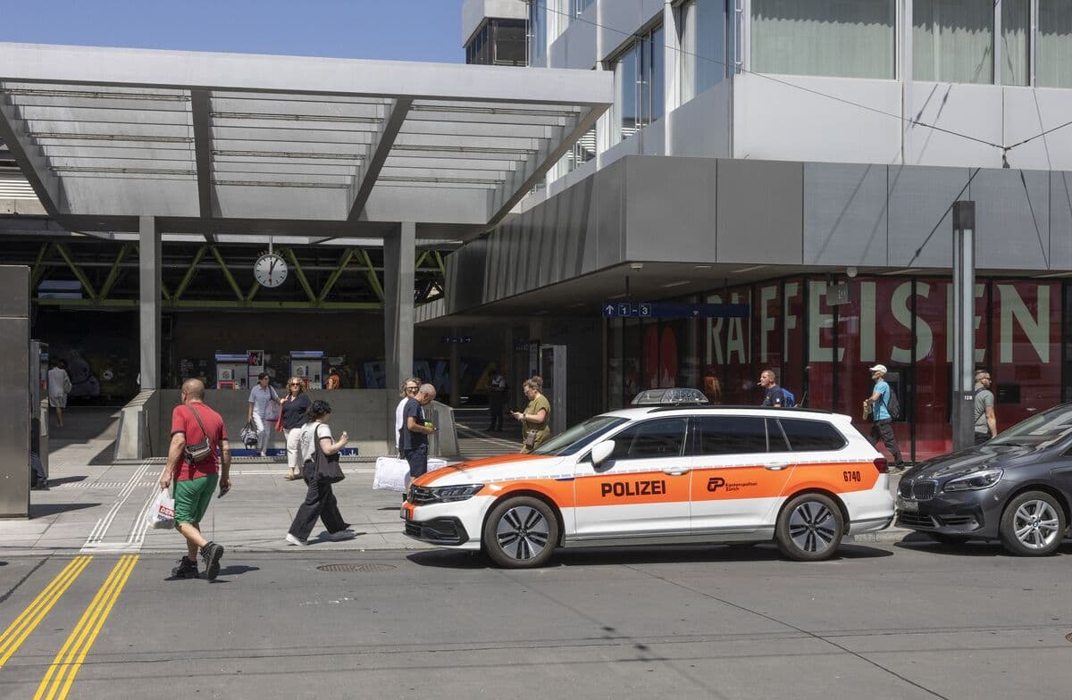 Swiss Authorities Classify Train Station Knife Attack as Terrorism