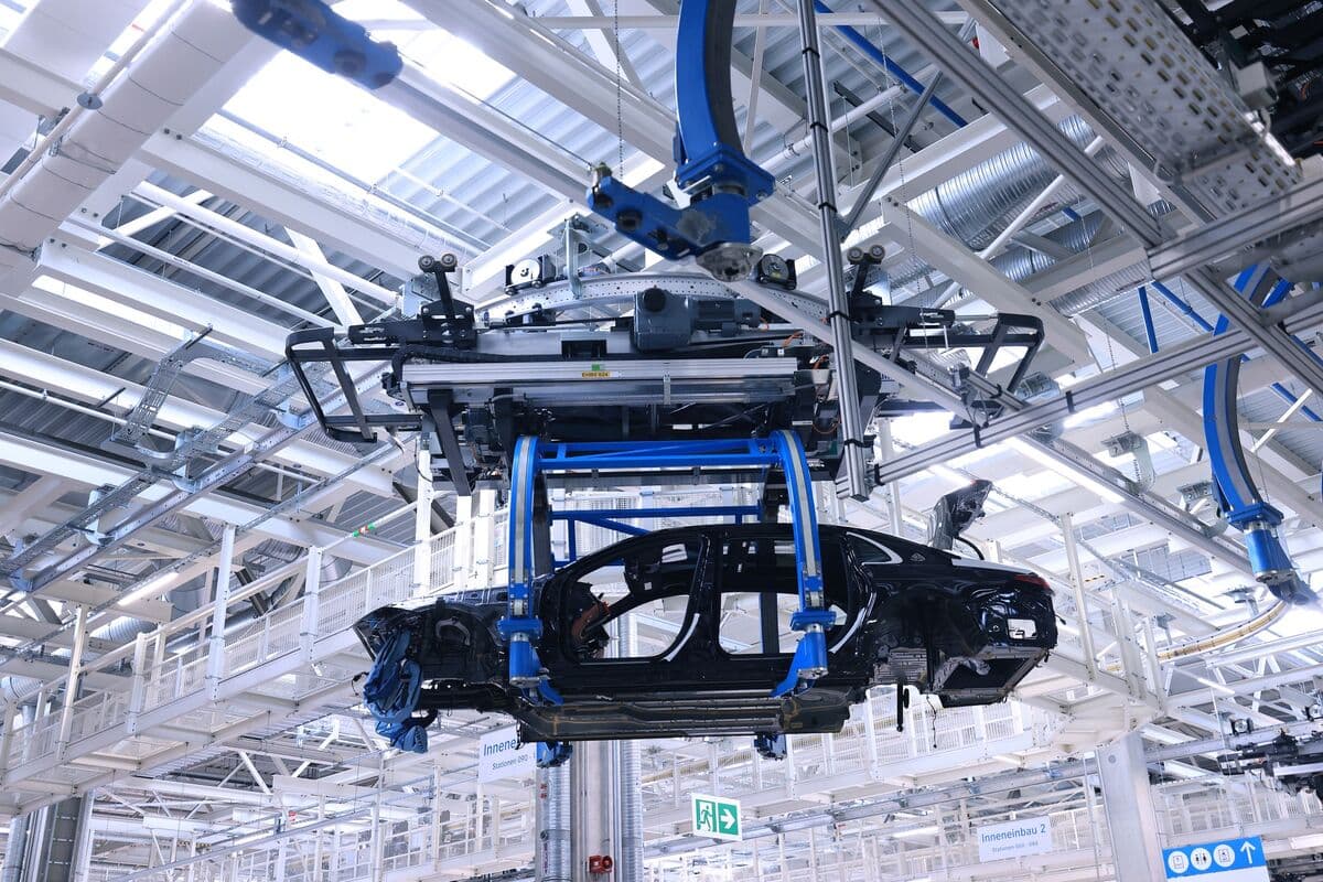 German Factory Orders Decline More Than Anticipated in April