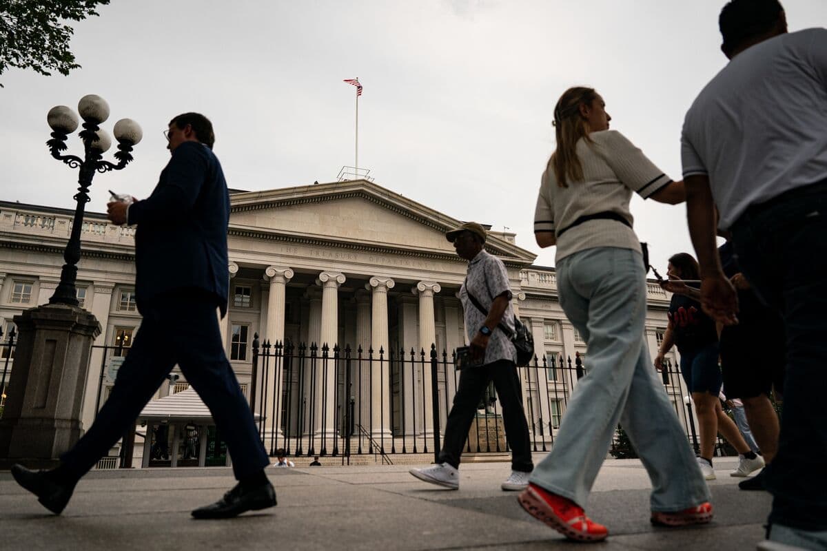 Investors Achieve 5% Yield on 30-Year Treasuries for First Time Since 2007