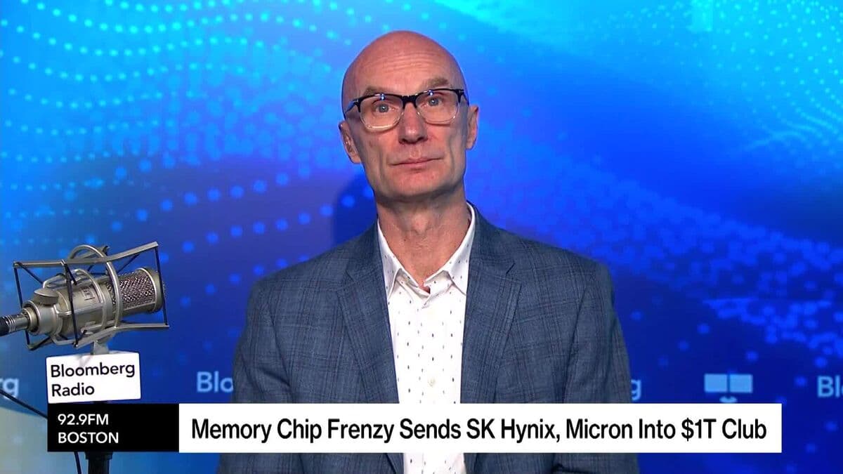 SK Hynix and Micron Join $1 Trillion Market Cap Club Amid Chip Demand Surge