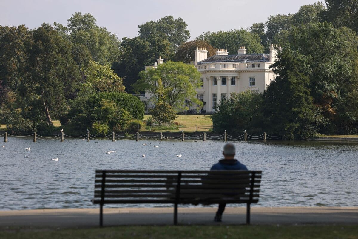London Mansion Sold for £195 Million After £56 Million Profit