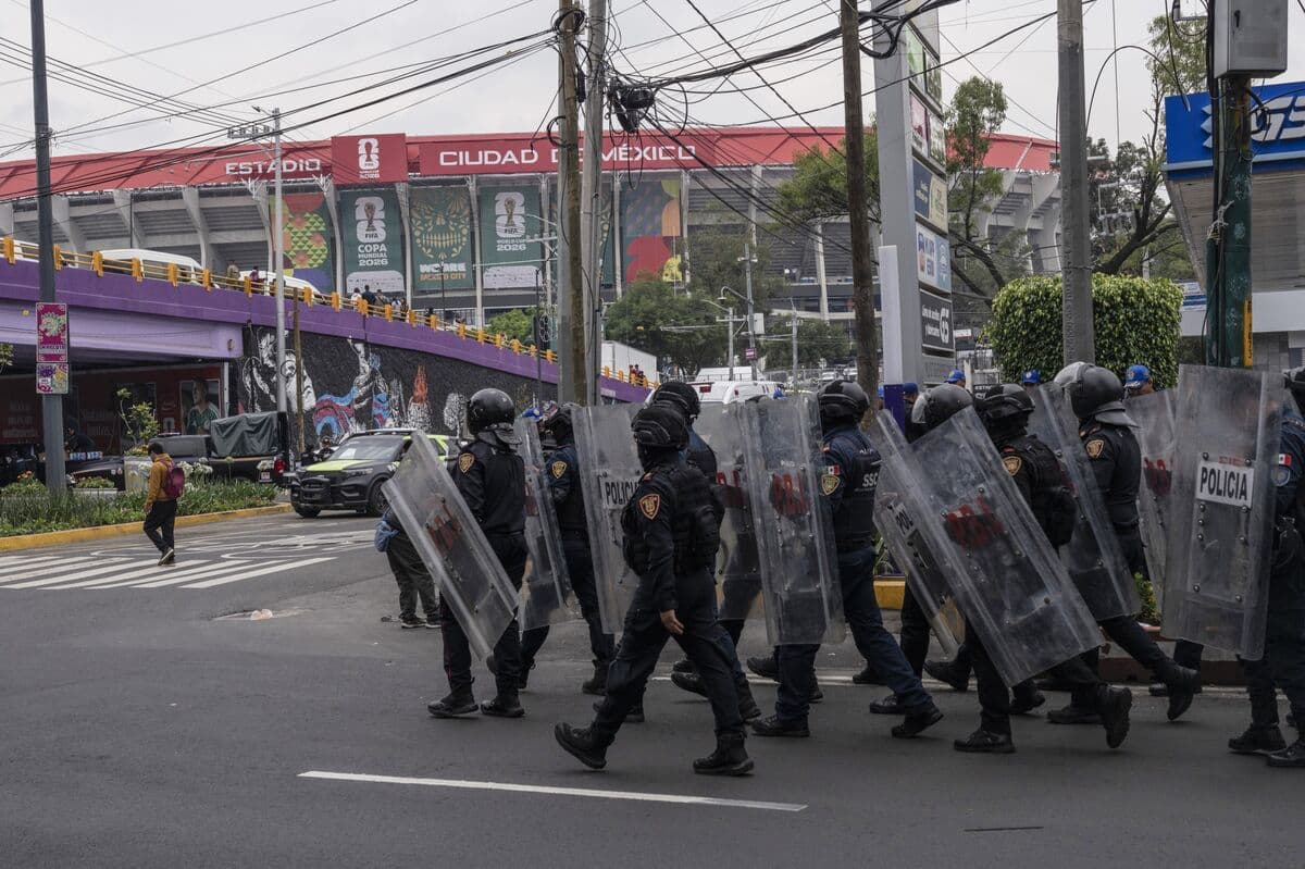 Mexico Prepares for World Cup Opening Amid Planned Protests