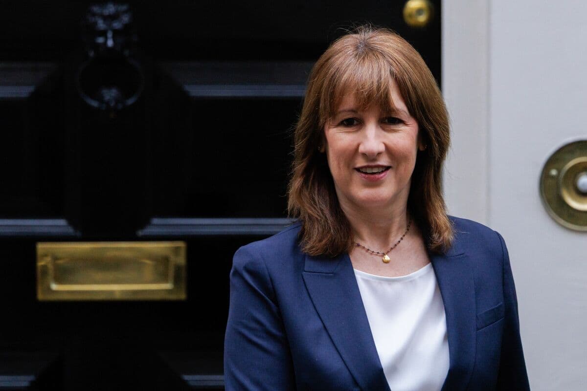 UK Chancellor Rachel Reeves to Reduce Tax Burden for Wealthy US Expats