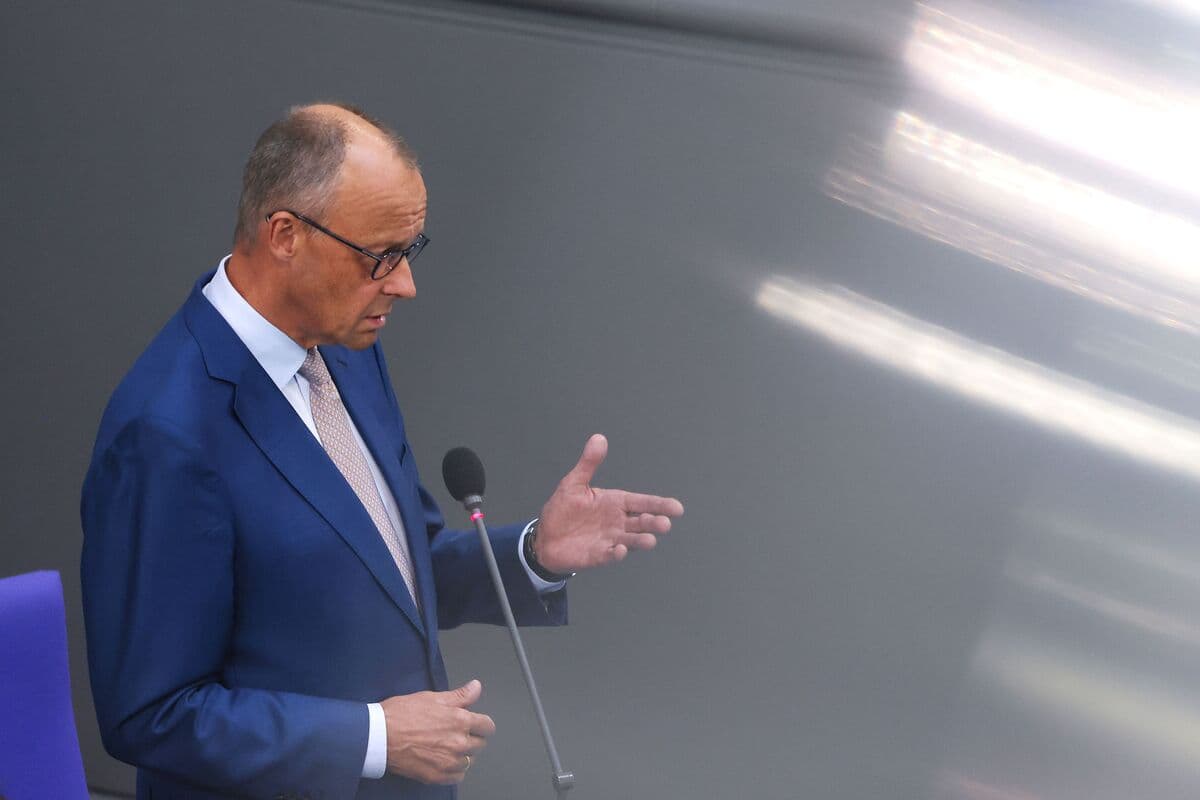 Chancellor Merz Aims for Approval of German Pension Reform by Year-End