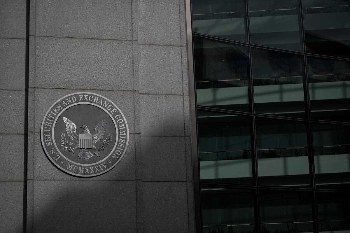 Professional Investors Oppose SEC's Proposed Reporting Frequency Changes