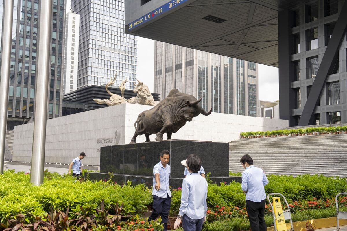 China Resources New Energy Holdings Sees High Retail Demand for IPO in Shenzhen
