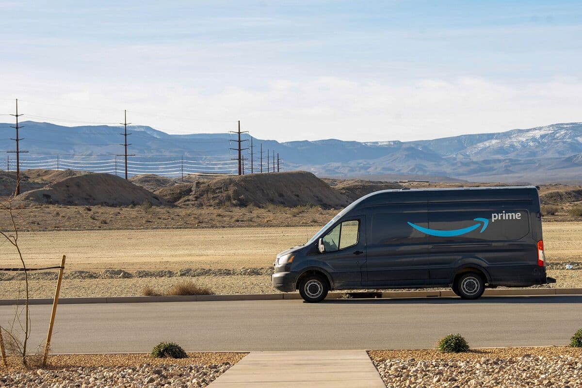 Amazon’s Rural Delivery Push Slams Into Walmart