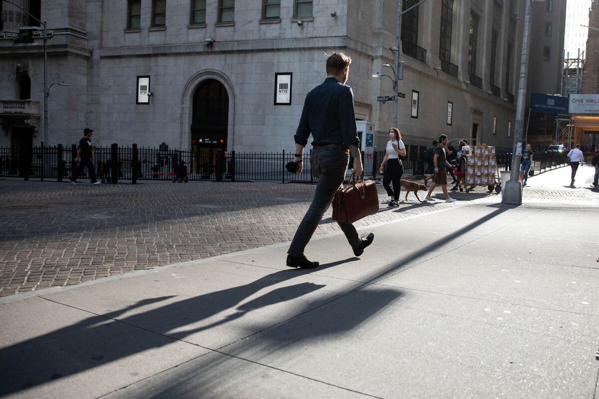 Grunfeld Seeks Dismissal of Suit from Schonfeld Advisors