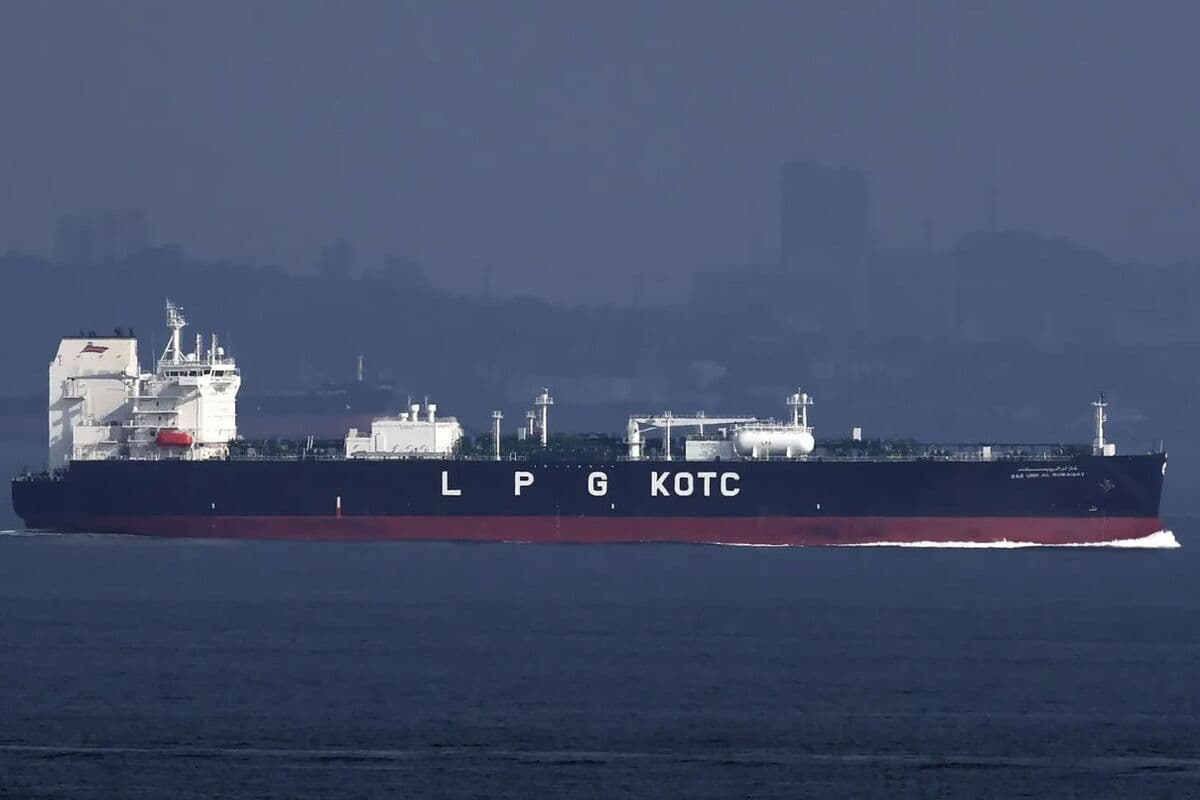 Kuwait Exports Cooking Gas via Hormuz Amid Clandestine Energy Tactics