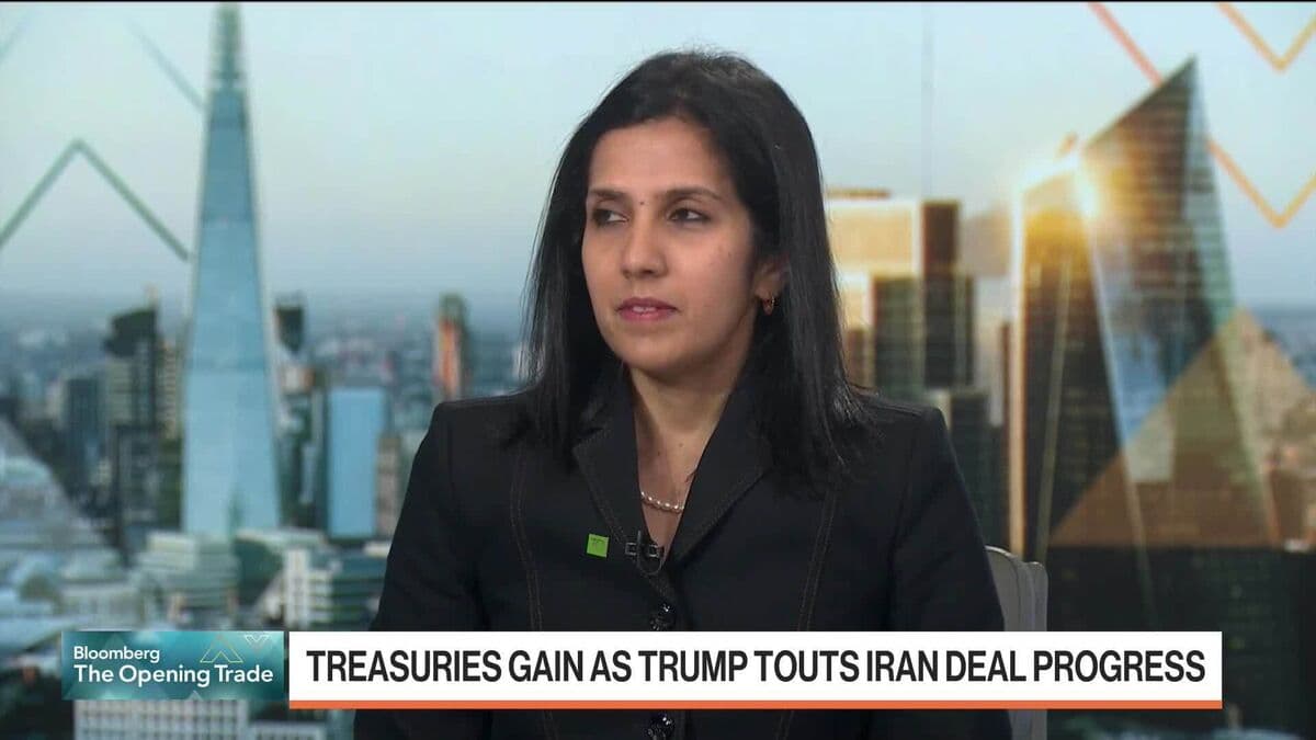Pooja Kumra Discusses Global Bond Market Risks Amid Economic Concerns